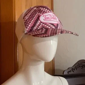 Von Dutch | Accessories | Rare Von Dutch Checkered Trucker  display picture 3